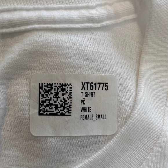 New Port & Company T-shirt with Dogs "Life Without Dogs I Don't Think So" Size S - Picture 5 of 5